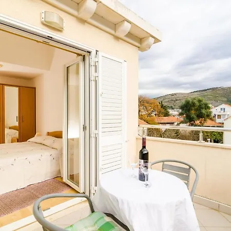 Ferienwohnung Fuer 4 Personen Ca 46 Qm In Dubrovnik, Dalmatien Sueddalmatien Lägenhet *